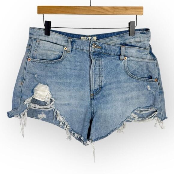 We the Free People Criss Cross Fray Denim Button Fly Cut Off Jean Shorts - Picture 1 of 9